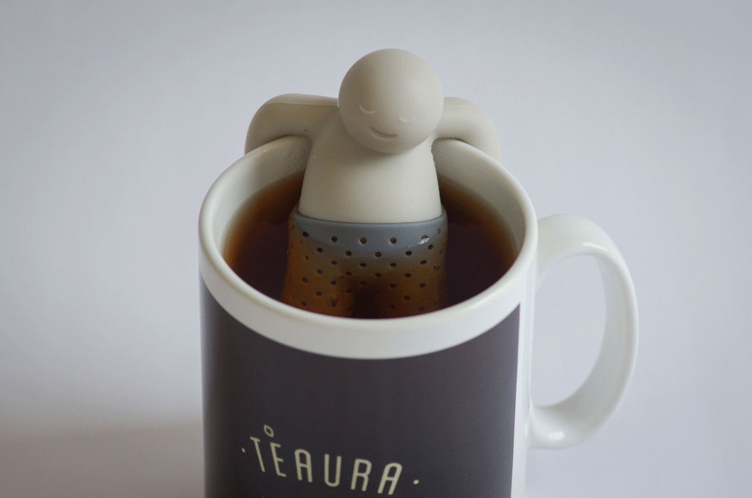 Tee-Aufgusskorb teegeschirr Herr Tee in einer Teaura Tasse Tee - Mr. TEA Infuser Teaware Fred & Friends in Teaura teacup